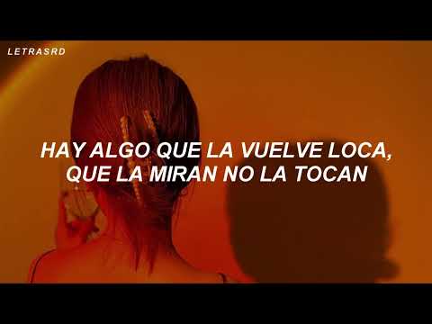 ella se mueve en espiral tiktok Letra Lyrics