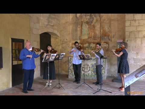 Banda de Violins d'Antiga de l'ESMUC al Claustre del Monestir de Pedralbes