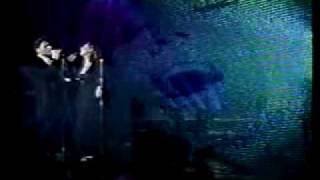 Lara Fabian &amp; Richard Marx - Surrender to me LIVE