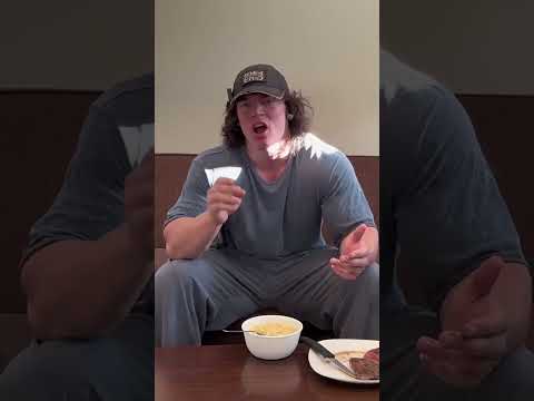 Sam sulek explains rapid weight gain in a bulk #samsulek #bodybuilding #gym #lifting