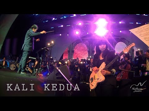 NATHANIA JUALIM (GUITAR CAM) - KALI KEDUA (LIB3RO) | Erwin Gutawa Orchestra _ Konser Salute  2019
