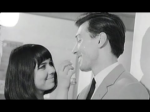 Karel Gott - Kdyby sis oči vyplakala (1964)