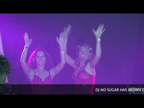 Female DJ's: Miss Smile & No Sugar on Tour The Delicious Red Edition