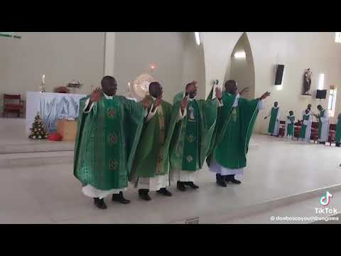 Nainuka Ninakwenda Kwa Bwana🙏🏻🙏🏻🙏🏻#catholicchurch #catholicmass #catholic #religion #dance