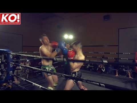 Aleksander Veic v Richard Lindsay Full Power fight night 6