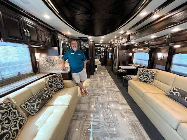 Preview image of 2015 Newmar London Aire 4503 (17U232161) youtube video