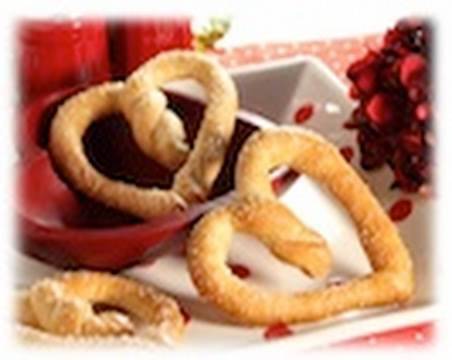 download lagu mp3 mp4 Heart Pretzels, download lagu Heart Pretzels gratis, unduh video klip Heart Pretzels