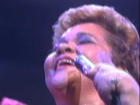 John Lee Hooker, Carlos Santana and Etta James - Something's Got A Hold On Me - 7/18/1986 (Official)