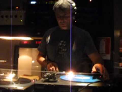 DJ MEO live in ARLECCHINO DISCO  17_4_09  (Astrid-*)