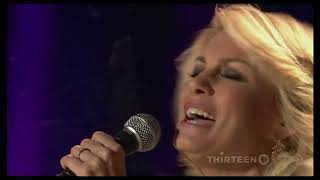 Faith Hill - A Baby Changes Everything  - 4k