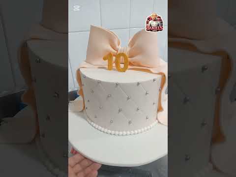 SIMPLECAKE #subscribe #birthdaycake #ribbon #topper