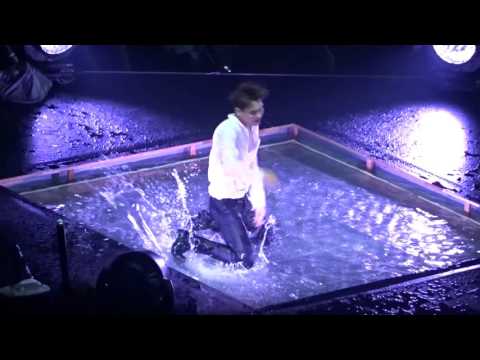 160110 KAI BABY DONT CRY (Dance cut)  - EXO'LUXION SINGAPORE