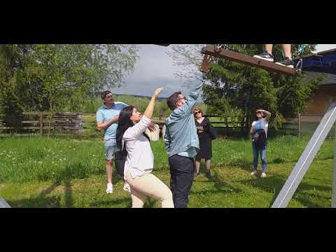 Escaladări la pensiunea  "Acasă-n Bucovina" Protagonist Sebastian Răduc.