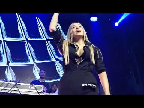 TOTO SOM JA TOUR - Dominika Mirgová - kto je on