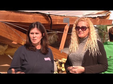 Roof collapses on Sarasota woman during tornado