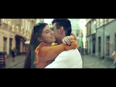Nikolas Sax - Tine-ma de mana 🥰 (Official Video)