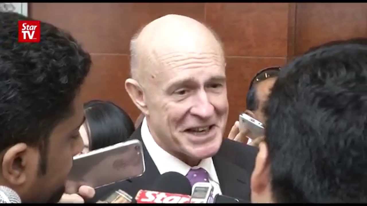 Allowing refugees to work