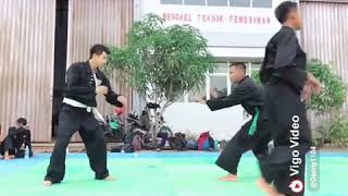 Download lagu Latihan Bantingan Denny Aprisani mp3 Download lagu Latihan Bantingan Denny Aprisani mp3