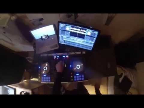 Freestyling with the DDJ-SX @+-128 BPM