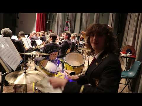 Bacchette luminose in aria | the lion sleep toning | DRUM CAM LIVE |