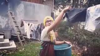 Download lagu Video Lucu, Gadih Minang Vs Ocu Kampar mp3