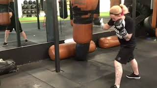 Breaking Down 'Body Hook - Head Hook' off the Lead Hand.