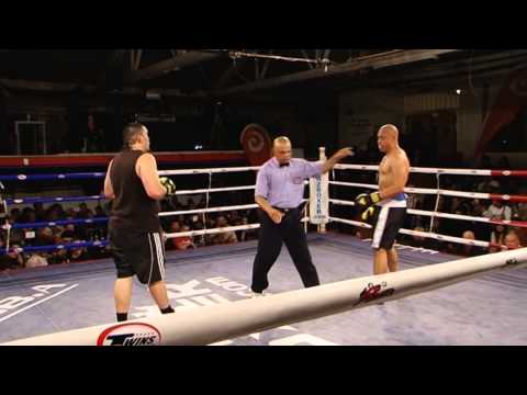 Maka Vaeau 94kg V Fred Sua Isaia 99kg