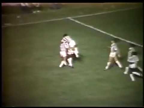 Serginho Chulupa (Santos) - 25/10/1983 - Santos 5x1 Inter de Limeira - 2 gols