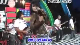 Download lagu Keliwat kangen mp3 Download lagu Keliwat kangen mp3