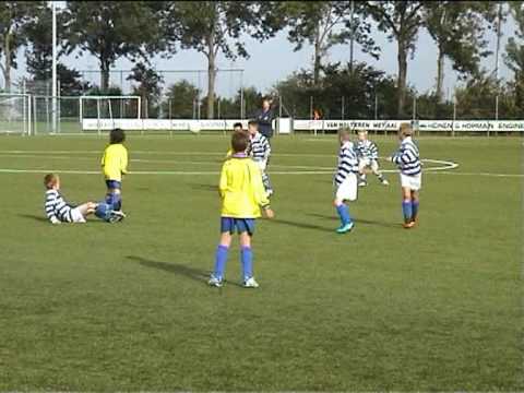 Spakenburg F2 - Hooglanderveen F3 uitslag 1-1
