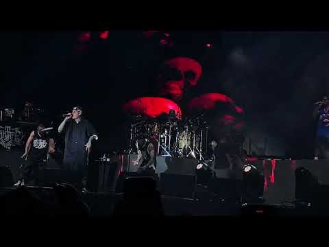 Santa Fe Klan - Un Día Todo Se Termina En Playa Del Carmen 