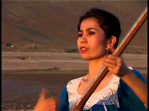 [Uyghur Song] Senuber Tursun - Biperwa