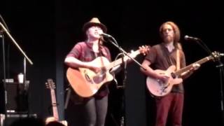 Crystal Bowersox Lonely won&#39;t come around.