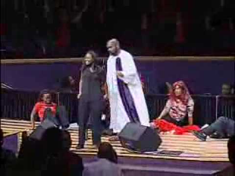 Christian Videos: Lifehouse Everything Skit: HIgherPraiseTube.com - Praise and Worship Videos