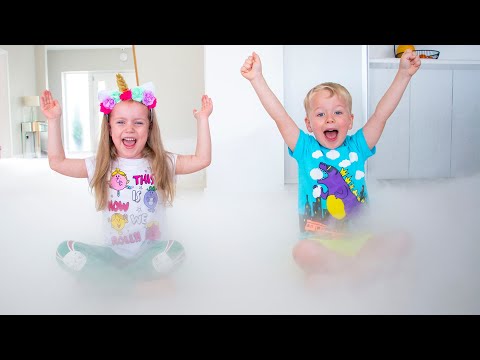 Gaby and Alex does Dry Ice and other Science Experiments for kids