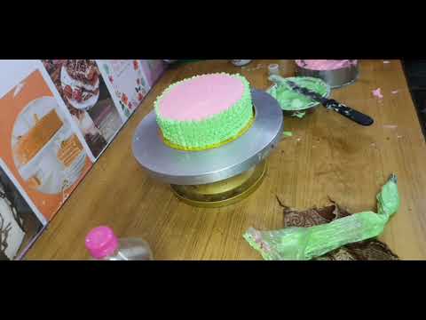 Strawberry Fresh Crram Cake by Benuka