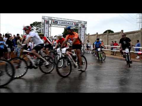 LARGADA Categoria SPORT - Circuito CALOI GP RAVELLI 2013