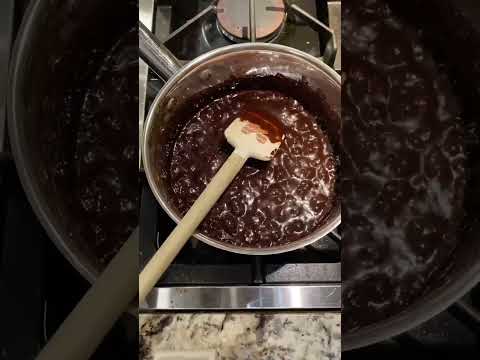 Boiled Chocolate Frosting From the 1910’s
