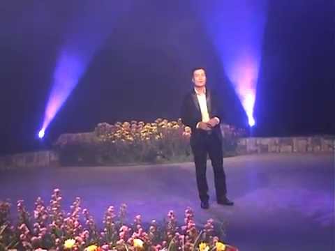 Thể hiện bởi Đoàn Minh