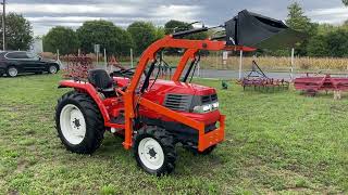 Kubota 30LE manual Új Homlokrakodó 2Új Hátsó Gumi Ingyenes Szállítás Szervizelve