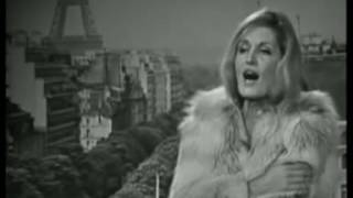 L'amour Qui Venait Du Froid Lyrics English Translation