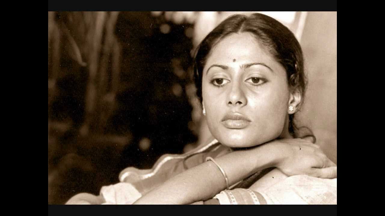 Arey Pathik Giridhari Lyrics  | Gaman | Farooq Shaikh, Jalal Agha | Hira Devi Mishra | Jaidev Verma