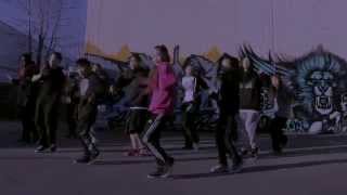 "LUV ME, LUV ME" By Shaggy feat. Samantha Cole