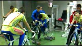 preview picture of video 'Entrenamiento UC COSLADA RODILLO_21_02_2010.avi'