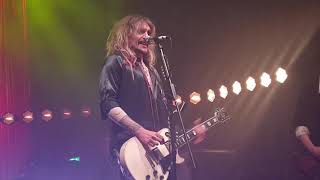 The Darkness - &#39;Open Fire&#39;