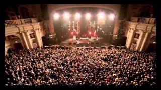 Sex Pistols - Did You No Wrong [Live From Brixton Academy 2007] 06