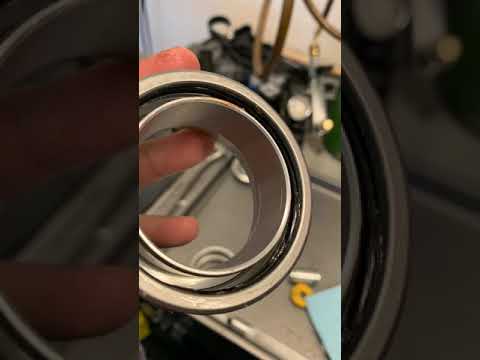 Öhlins Hydraulic Preload Adjuster Service