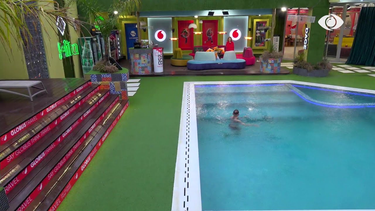 Super atmosferë në shtëpi, Liami dhe Graciano lahen në pishinë teksa bie shi