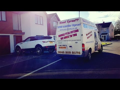 Tyres being fitted on a car in Reading 