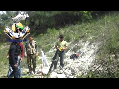 استهداف مقرات النظام في تلة كفرية من قبل لواء ذئاب الغاب في ريف اللاذقية